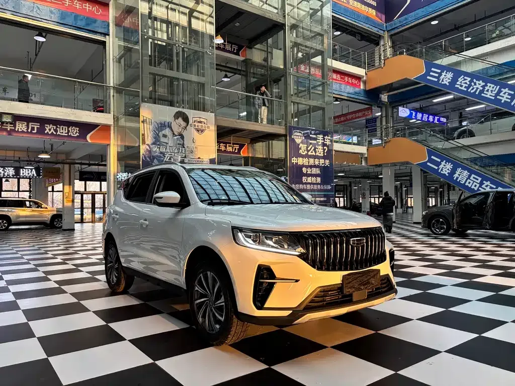 Geely Vision X6 — фото 3