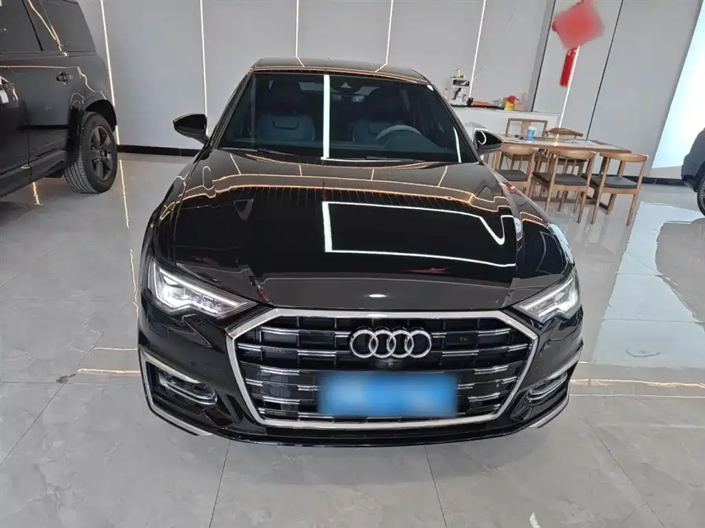 Audi A6L 2024 из CN, фото 2