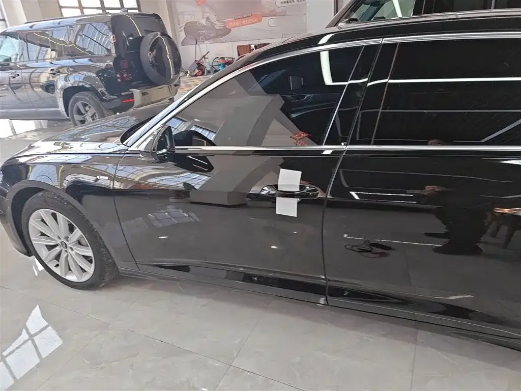 Audi A6L 2024 из CN, фото 8