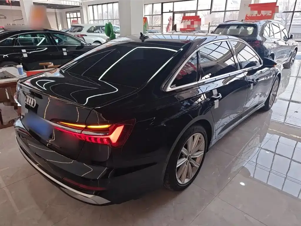 Audi A6L 2024 из CN, фото 4
