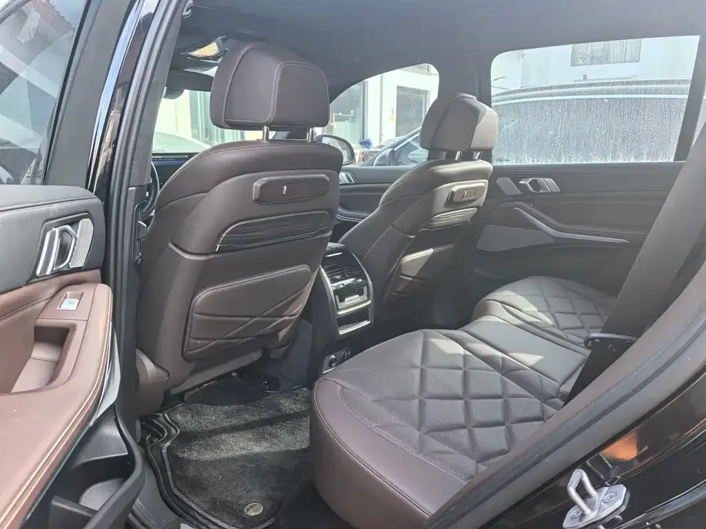 BMW X5 2025 из CN, фото 2