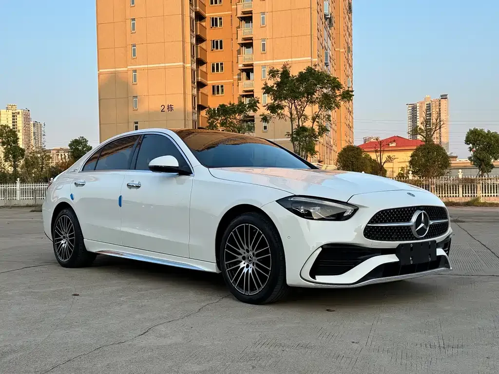 Mercedes-Benz C-Class — фото 10