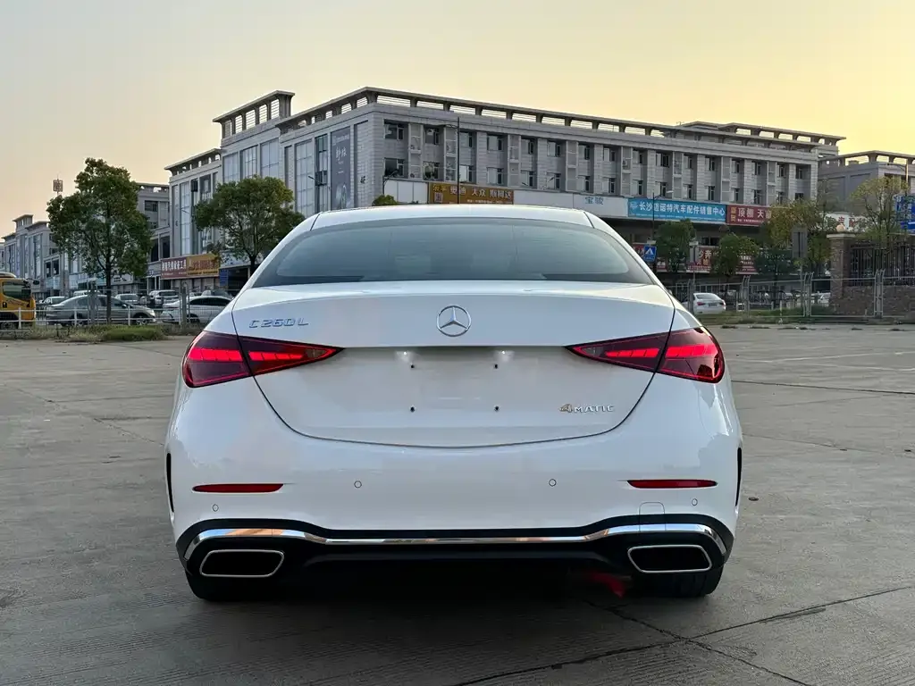 Mercedes-Benz C-Class — фото 2