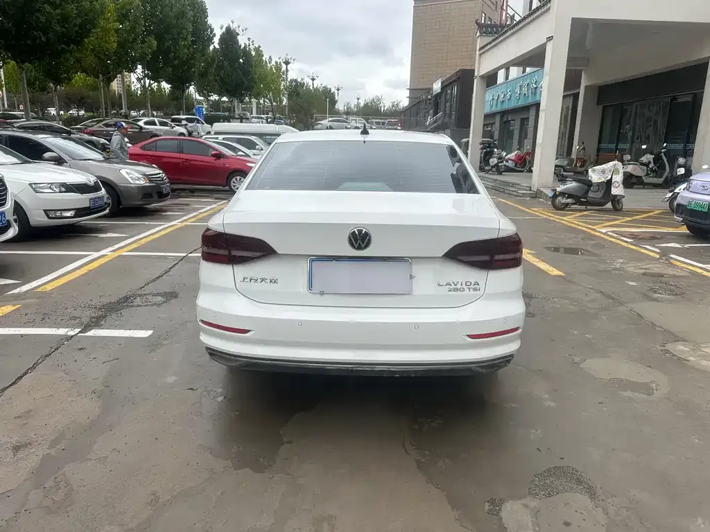 Volkswagen Lavida 2021 из CN, фото 7