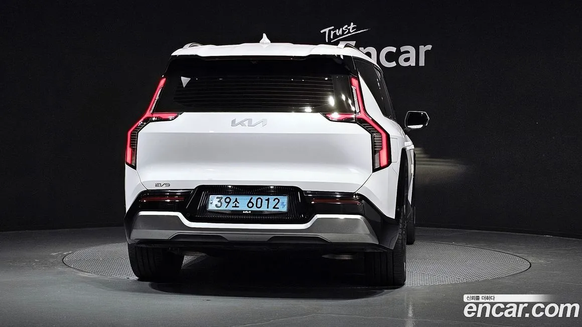 Kia EV9 2024 из KR, фото 4