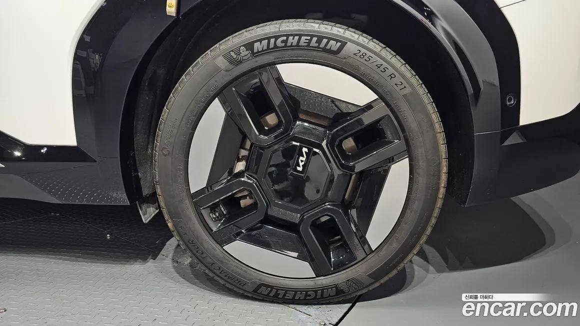Kia EV9 2024 из KR, фото 5