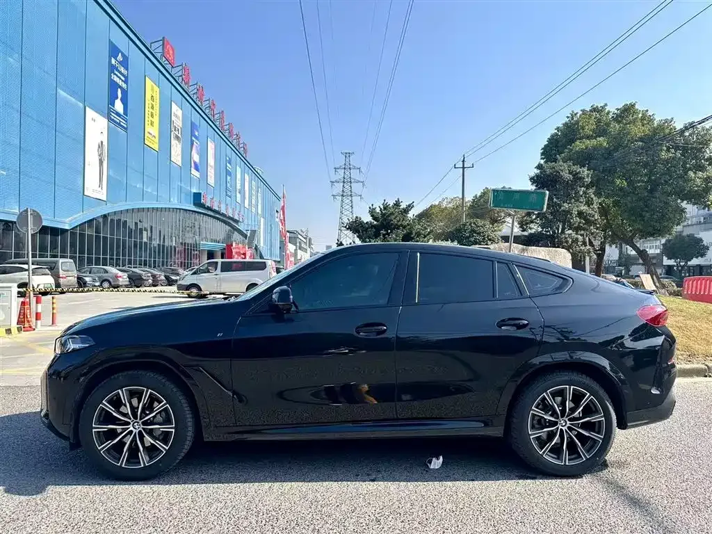 BMW X6 2025 из CN, фото 8