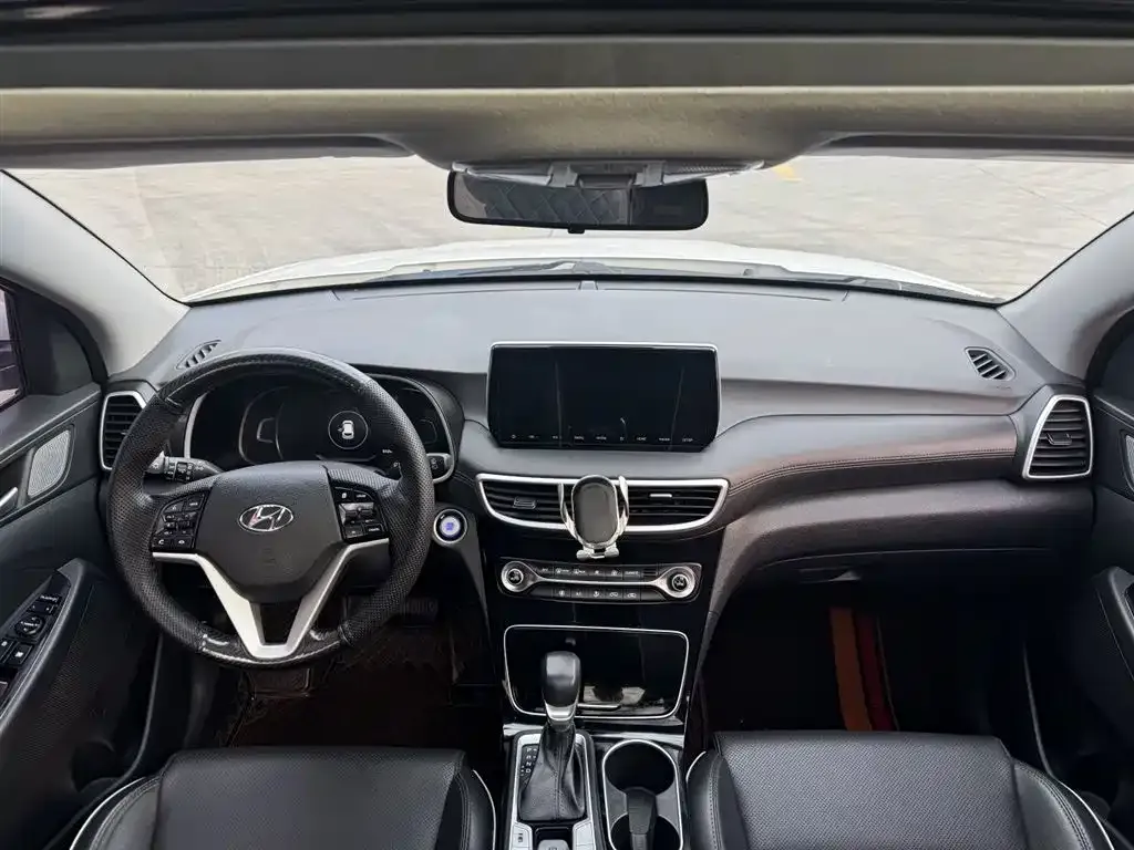 Hyundai Tucson 2021 из CN, фото 8