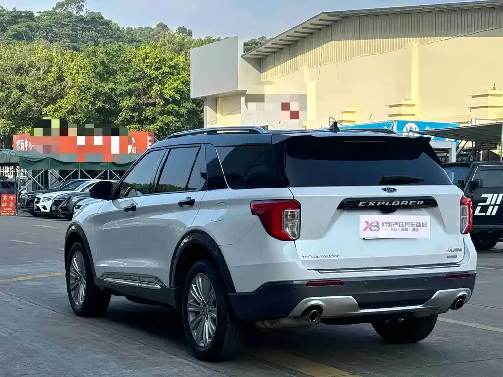 Ford Explorer 2022 из CN, фото 10