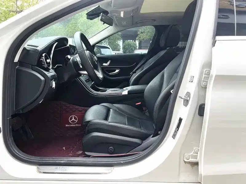 Mercedes-Benz C-Class 2021 из CN, фото 2