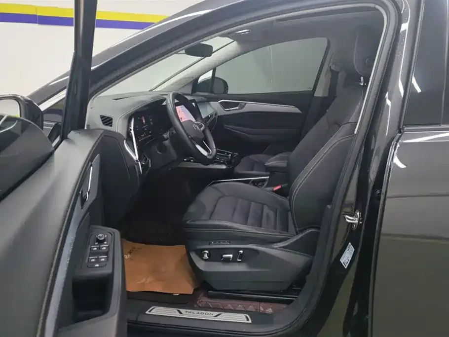 Volkswagen Talagon 2023 из CN, фото 6