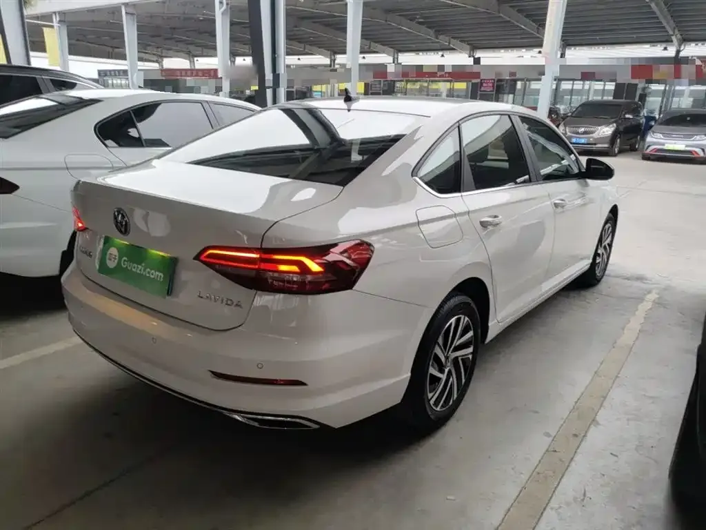 Volkswagen Lavida 2022 из CN, фото 8