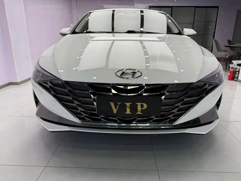 Hyundai Elantra 2022 из CN, фото 2
