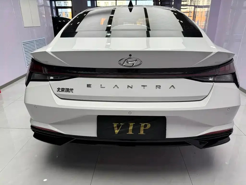 Hyundai Elantra 2022 из CN, фото 3
