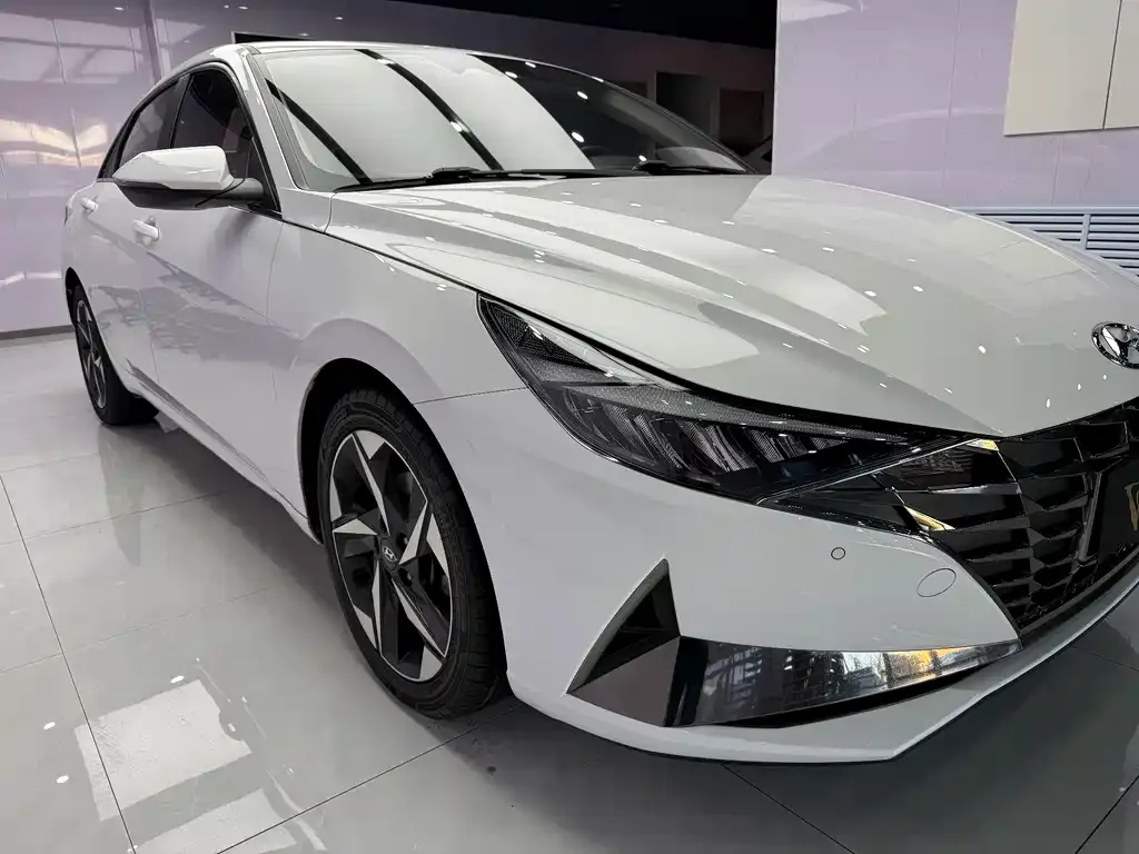 Hyundai Elantra 2022 из CN, фото 6