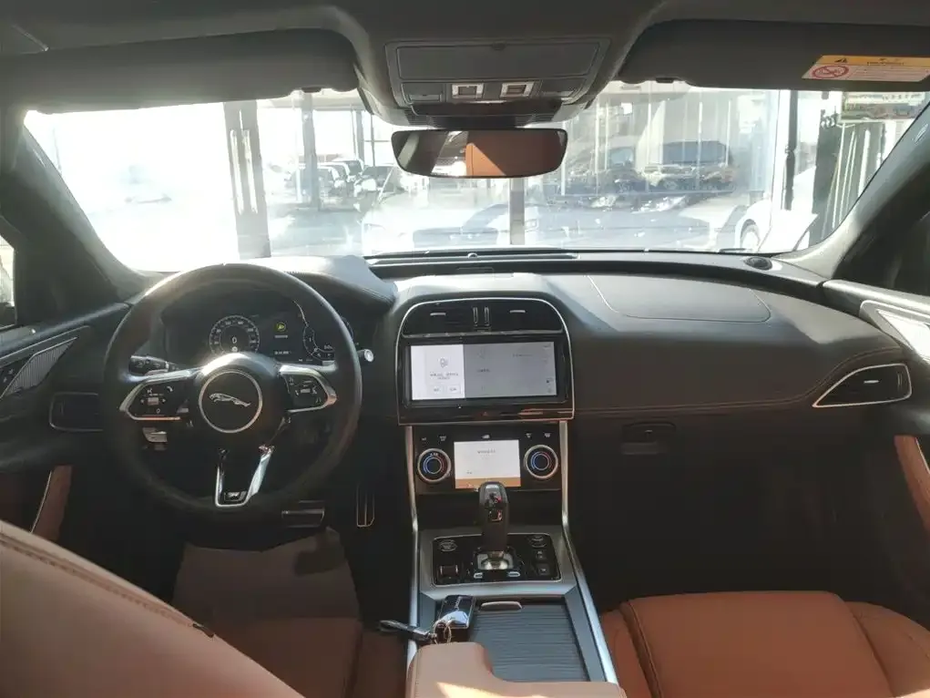 Jaguar XEL 2024 из CN, фото 9