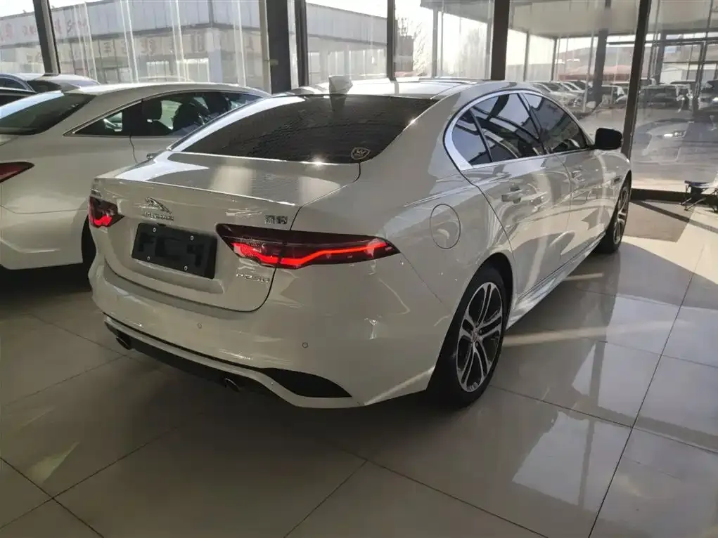 Jaguar XEL 2024 из CN, фото 6