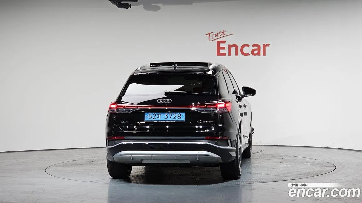 Audi Q4 e-tron 2023 из KR, фото 4