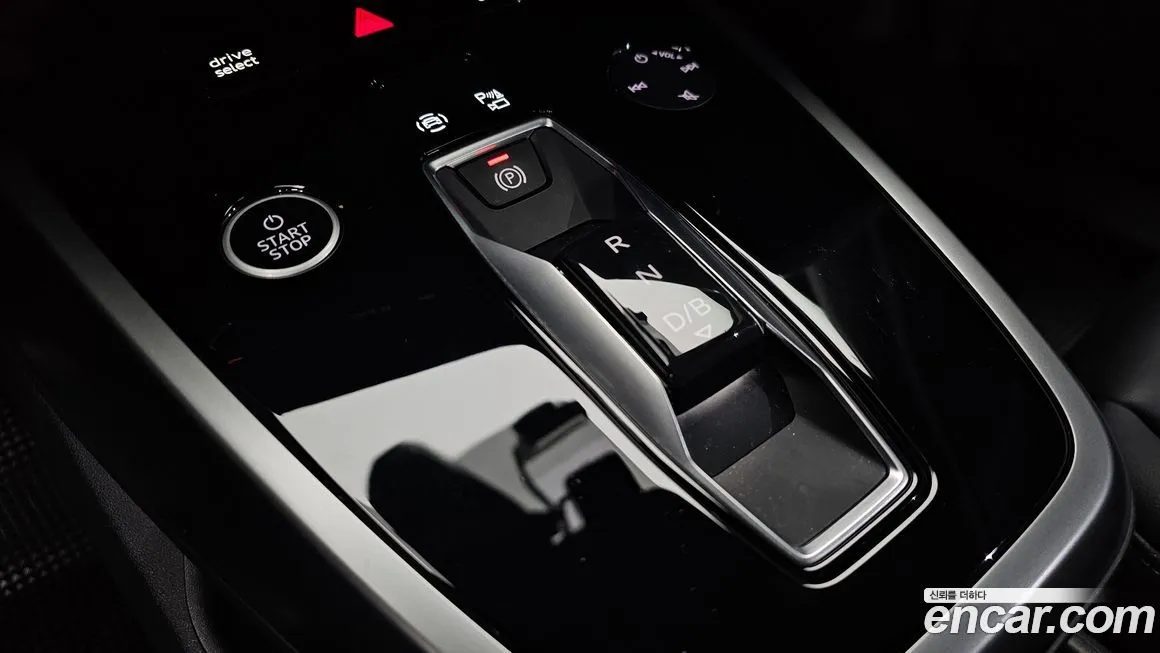 Audi Q4 e-tron 2023 из KR, фото 9