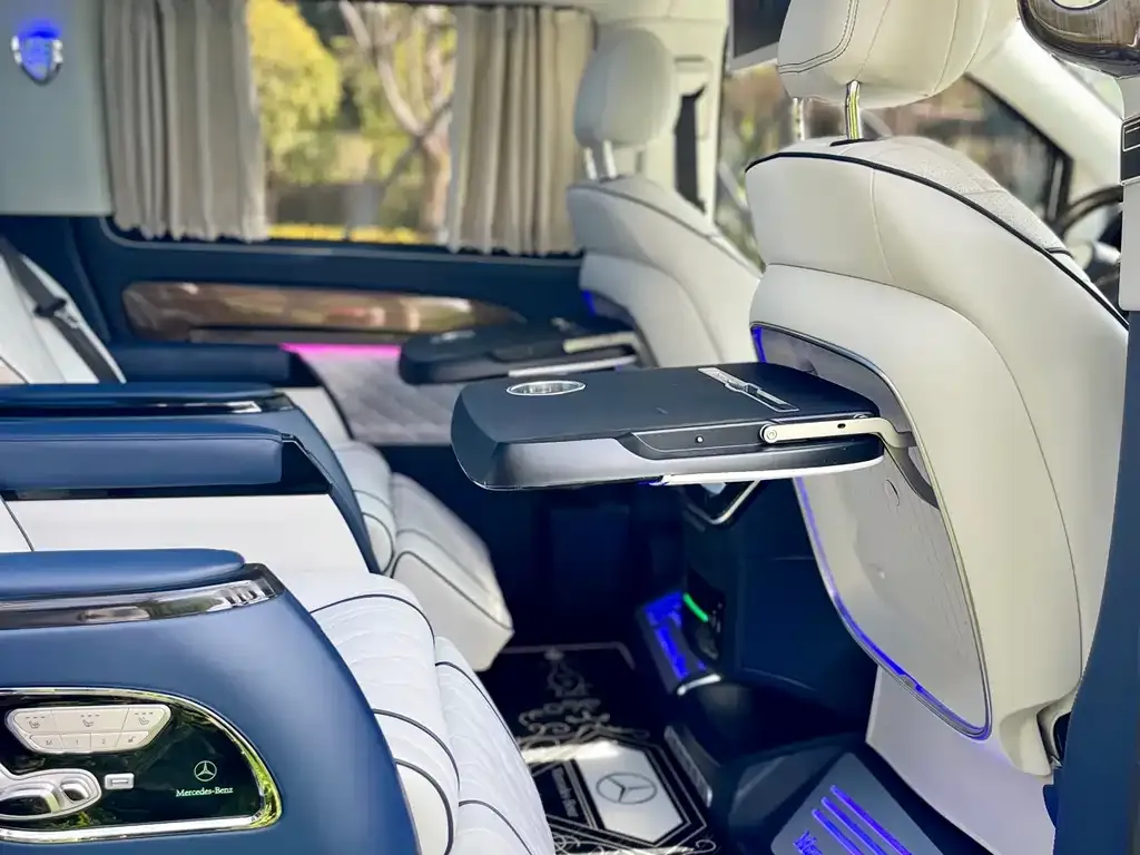 Mercedes-Benz Vito 2023 из CN, фото 7