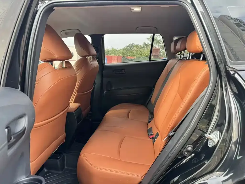 Toyota Frontlander 2024 из CN, фото 7