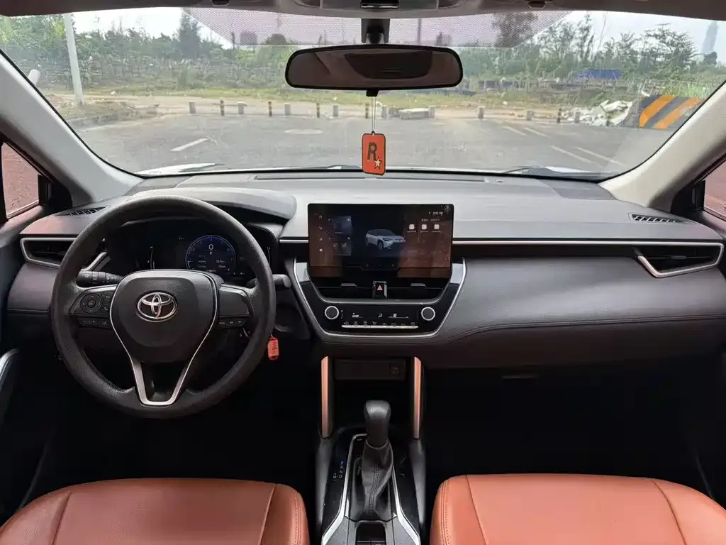 Toyota Frontlander 2024 из CN, фото 8