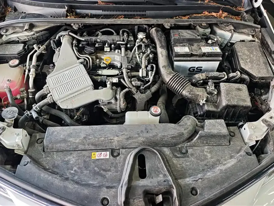 Toyota Corolla — фото 10