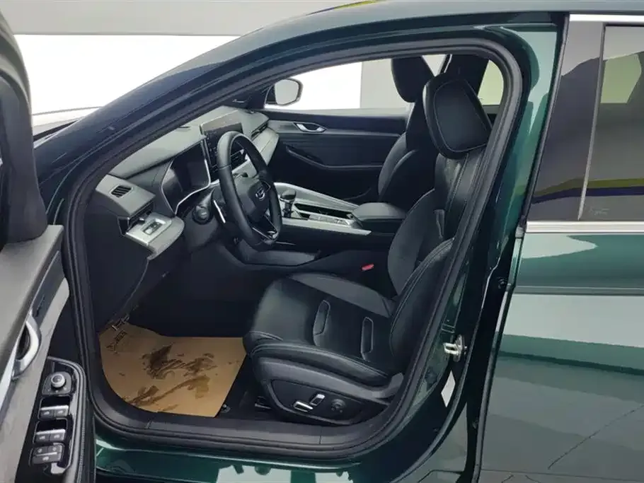 Geely Xingrui 2022 из CN, фото 2