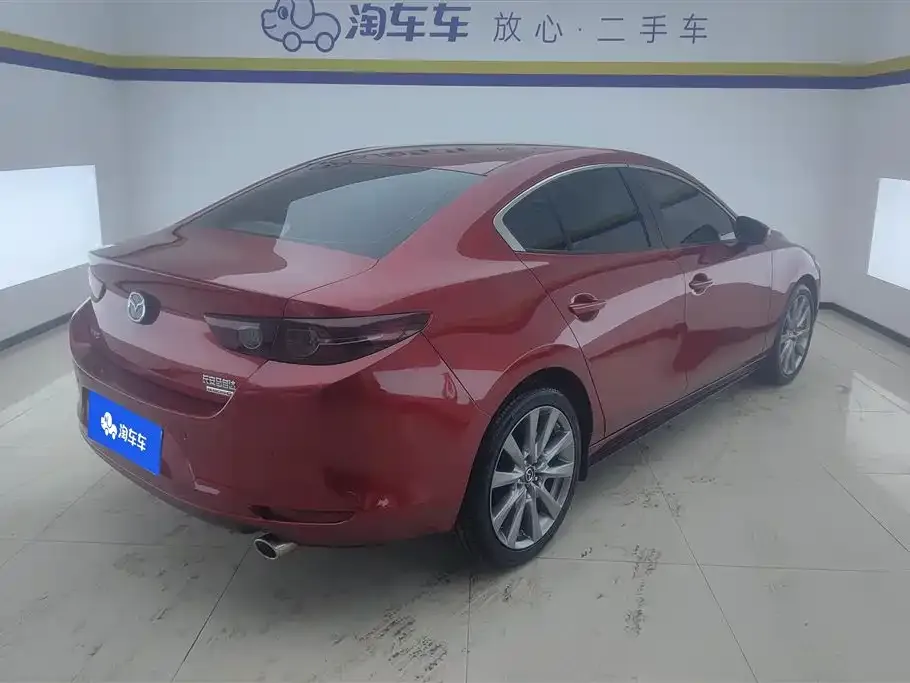 Mazda 3 Axela 2023 из CN, фото 5