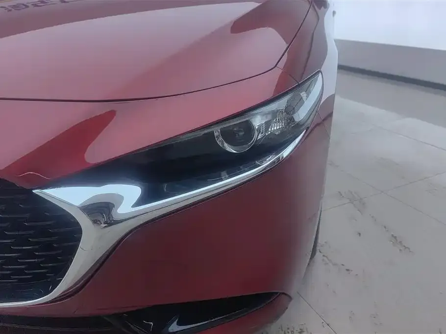 Mazda 3 Axela 2023 из CN, фото 7