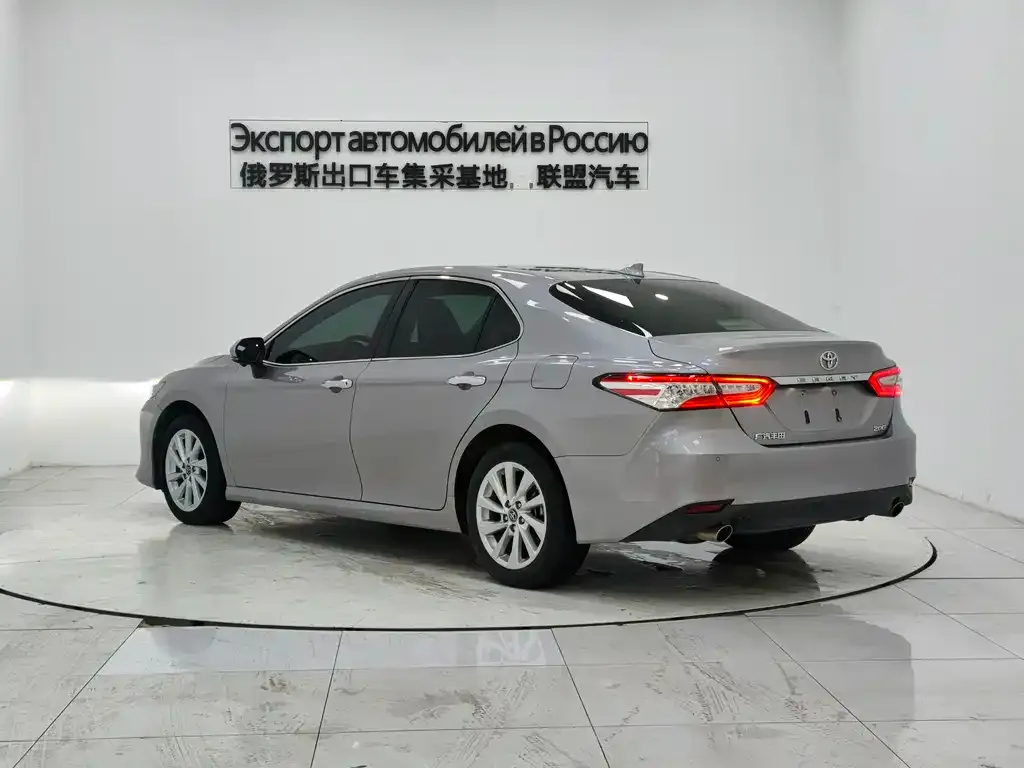 Toyota Camry 2022 из CN, фото 7