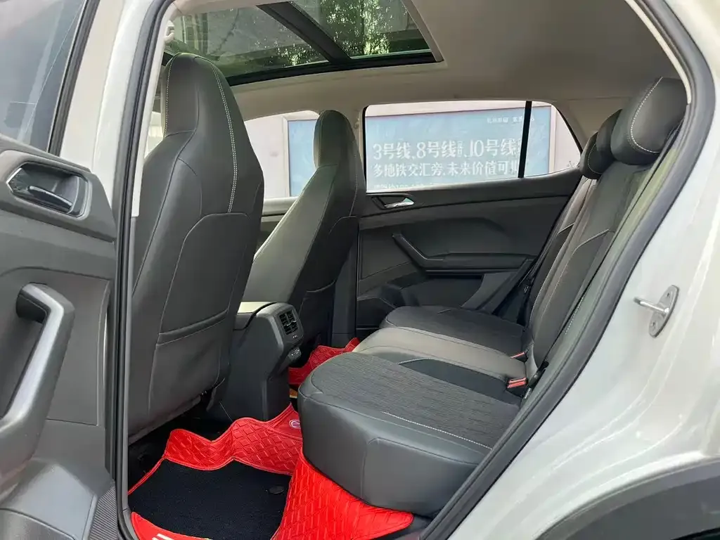 Volkswagen T-Cross 2021 из CN, фото 2