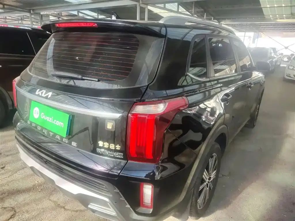 Kia Sportage — фото 9