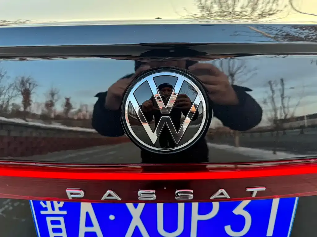 Volkswagen Passat 2022 из CN, фото 4