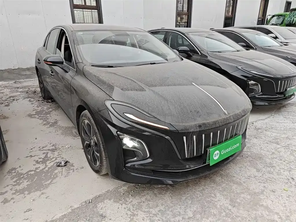 Hongqi E-QM5 2024 из CN, фото 4