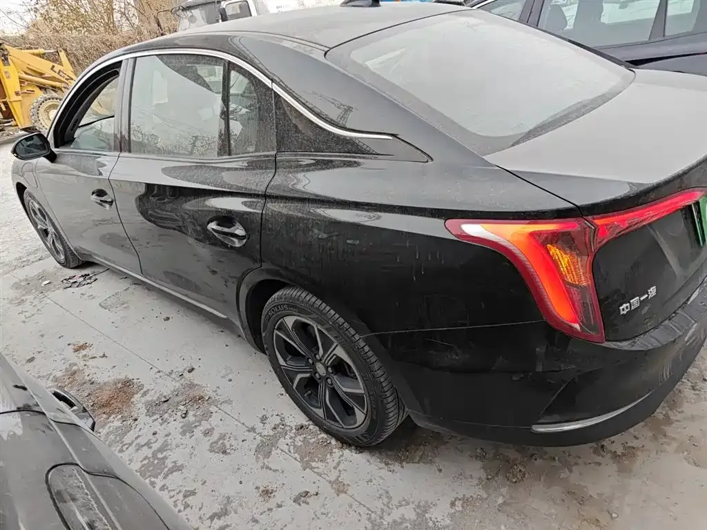 Hongqi E-QM5 2024 из CN, фото 5