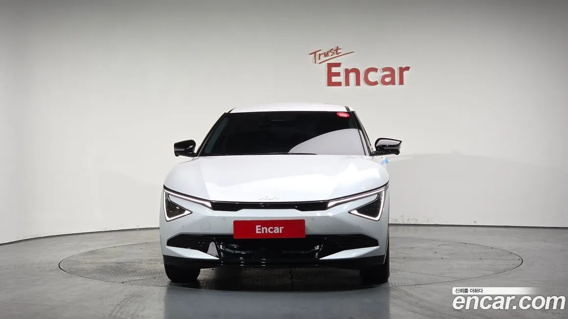 Kia EV6 — фото 6