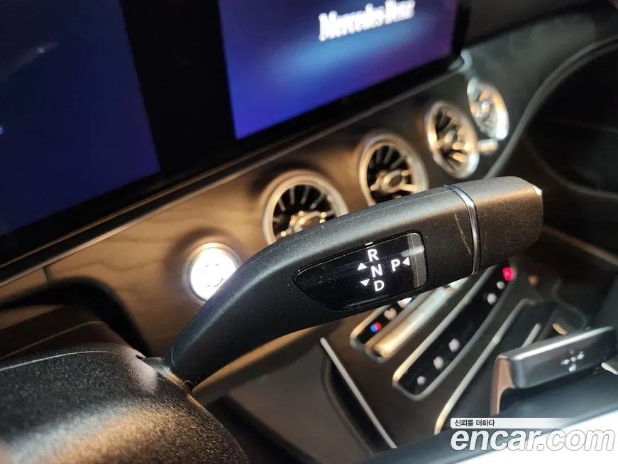 Mercedes-Benz E-Class 2023 из KR, фото 9
