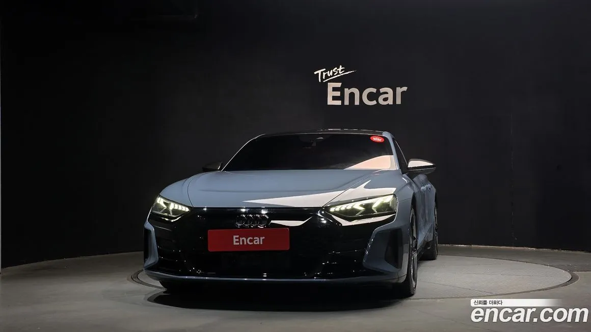 Audi RS e-tron GT 2022 из KR, фото 3