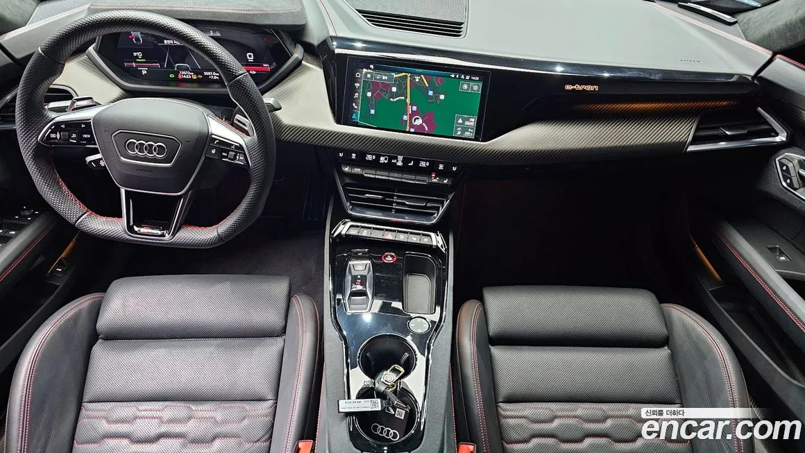 Audi RS e-tron GT 2022 из KR, фото 7