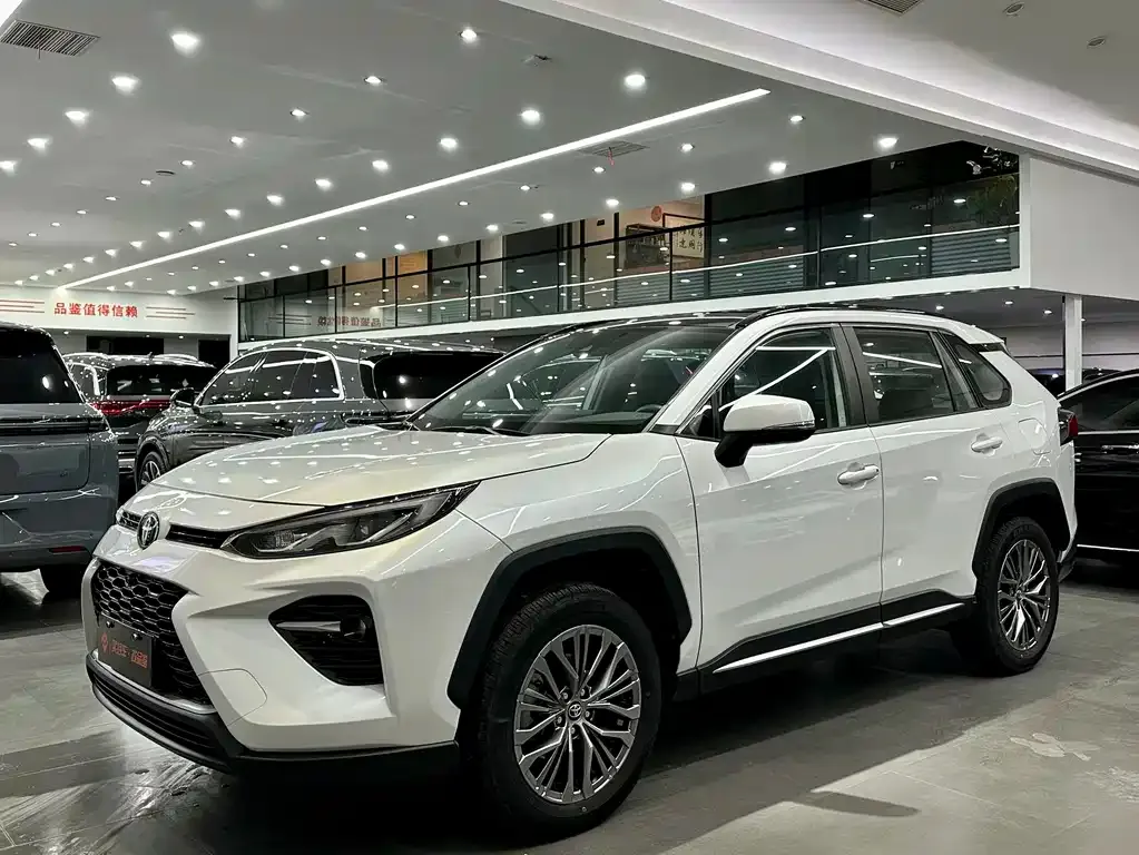 Toyota Wildlander 2023 из CN, фото 1