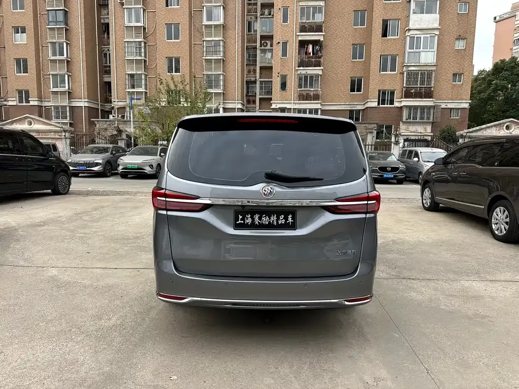 Buick GL8 2022 из CN, фото 5