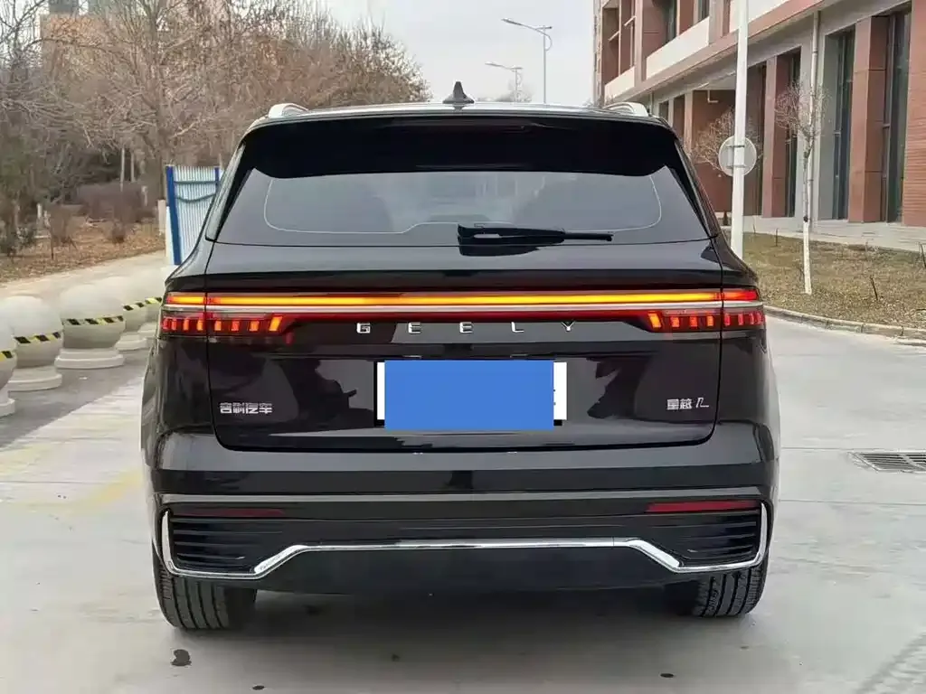Geely Xingyue L 2023 из CN, фото 2