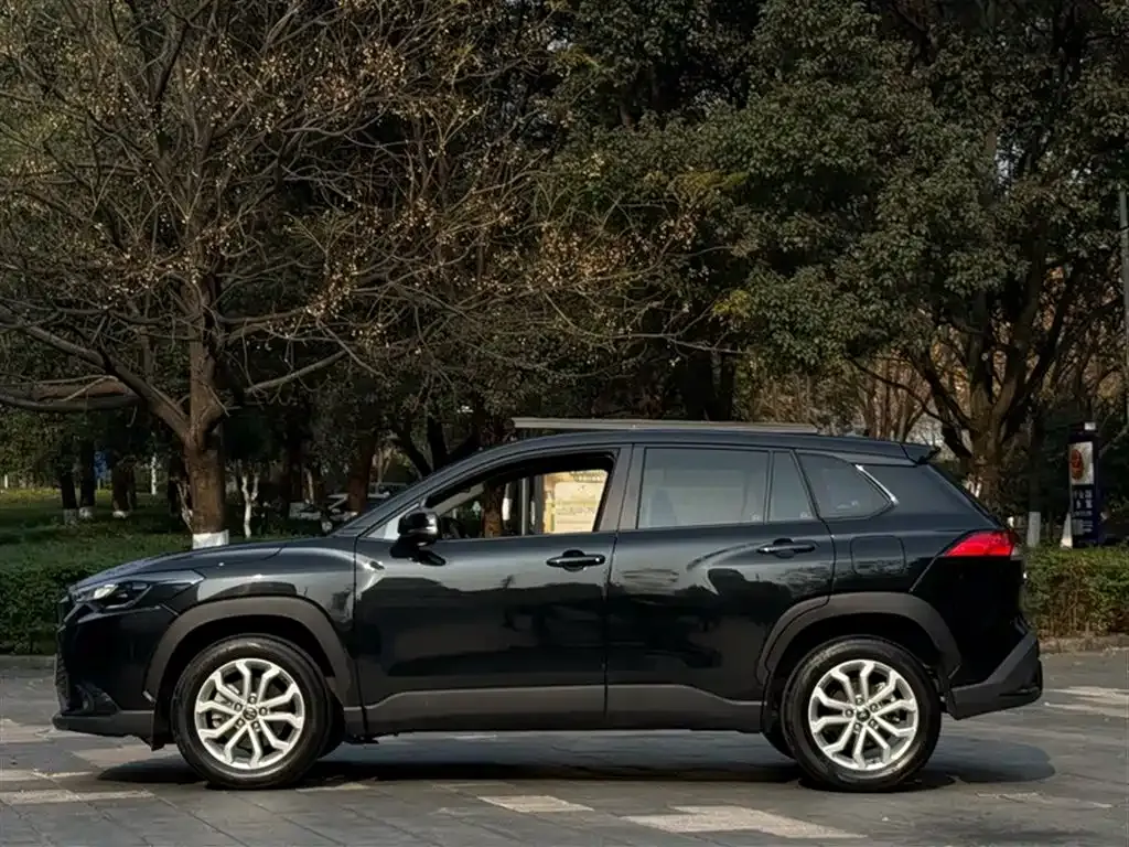 Toyota Frontlander 2024 из CN, фото 6