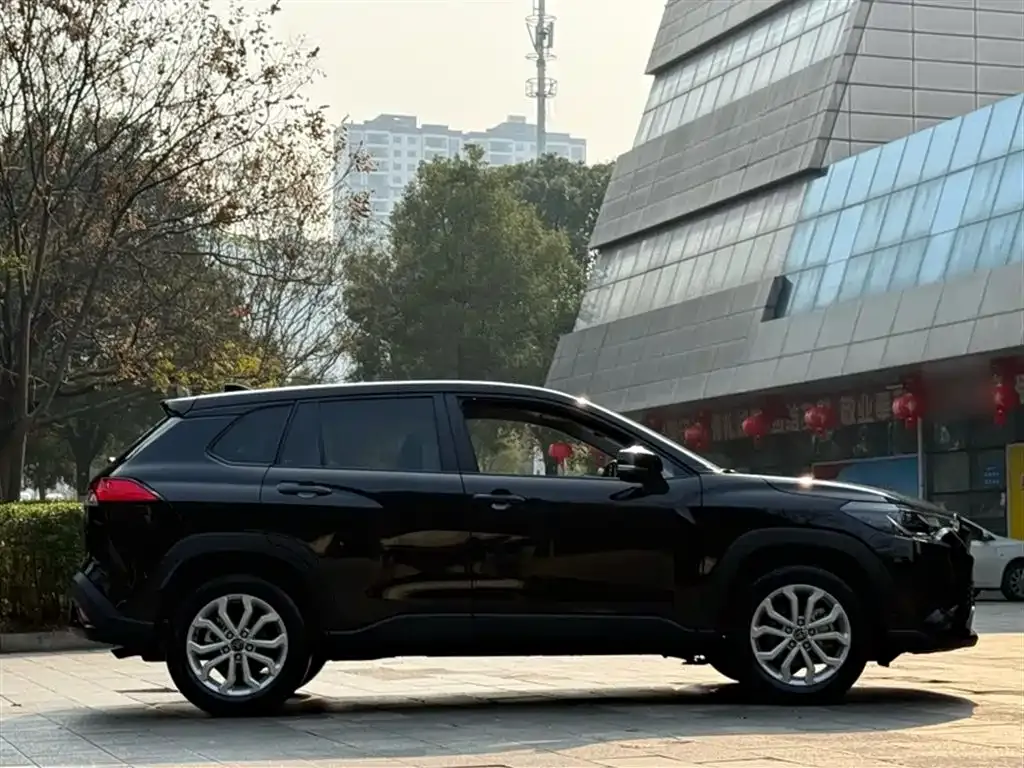Toyota Frontlander 2024 из CN, фото 7