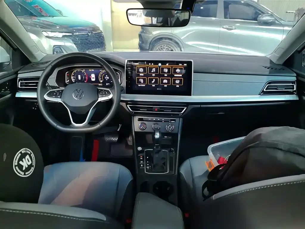 Volkswagen Lavida 2023 из CN, фото 4