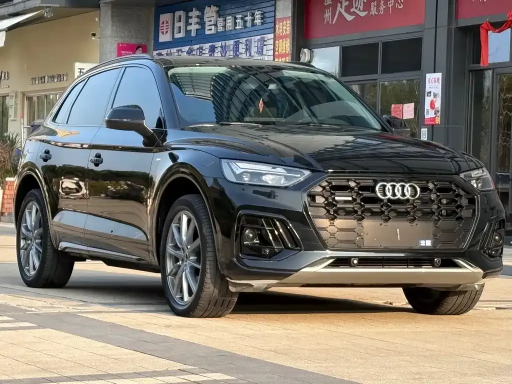 Audi Q5L 2023 из CN, фото 4
