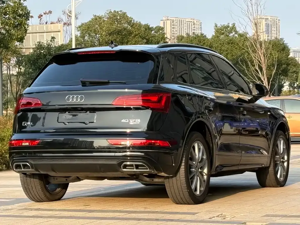 Audi Q5L 2023 из CN, фото 5
