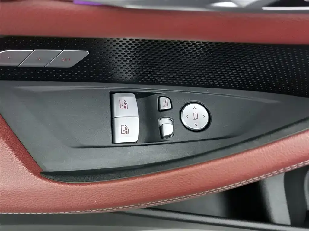 BMW 4 Series 2023 из CN, фото 10