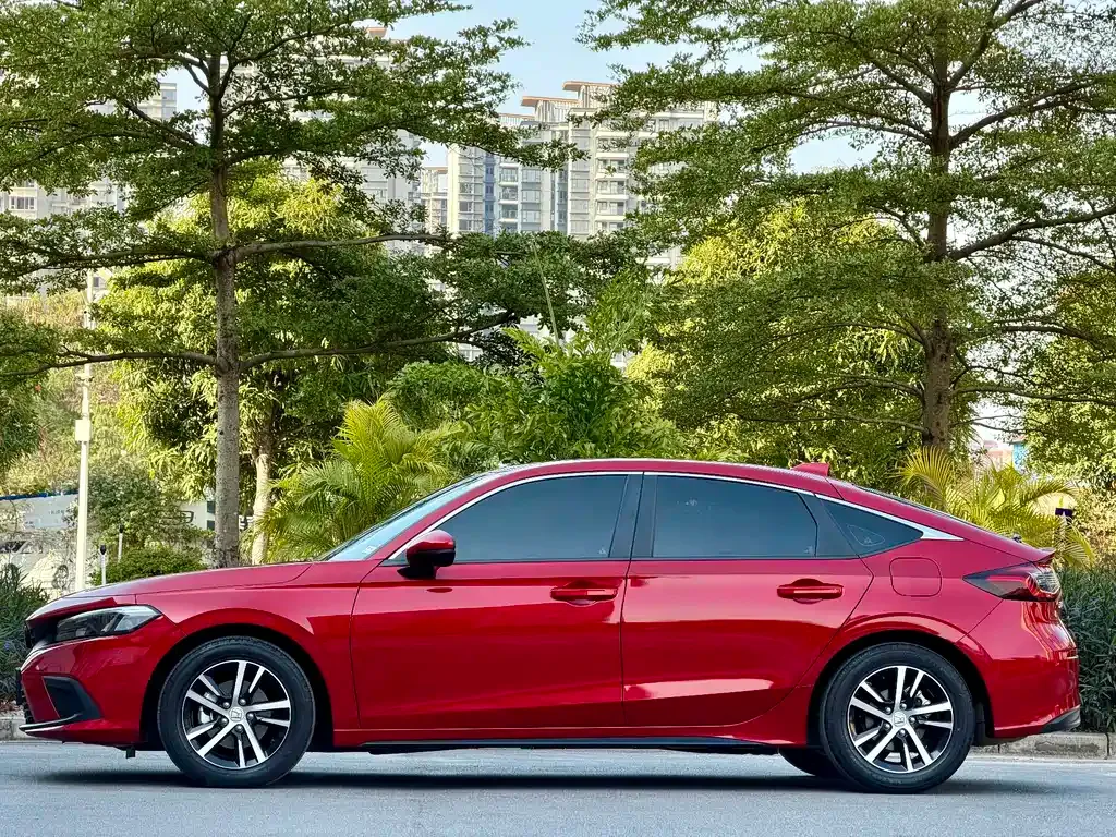 Honda Civic 2023 из CN, фото 3